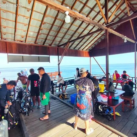Maratua Dive Center And Lodge Maratua Island Exterior photo